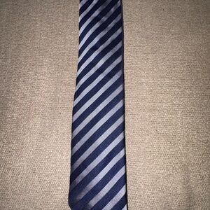 Silk Tom Ford stripped